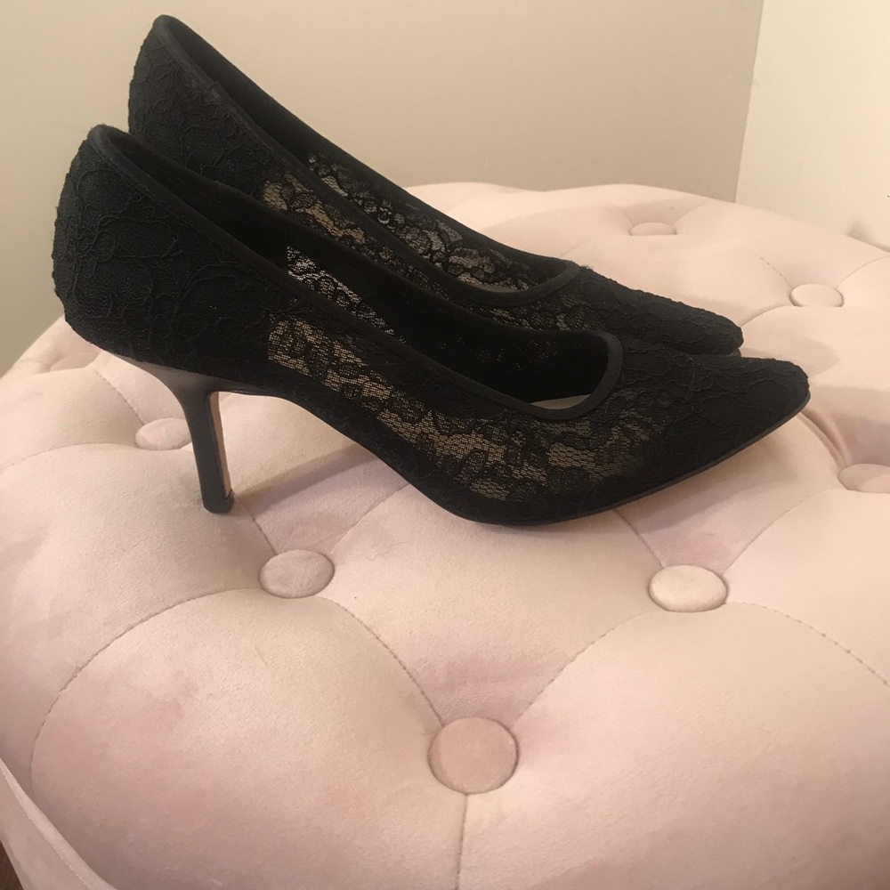 Ann Taylor Black Lace Heel